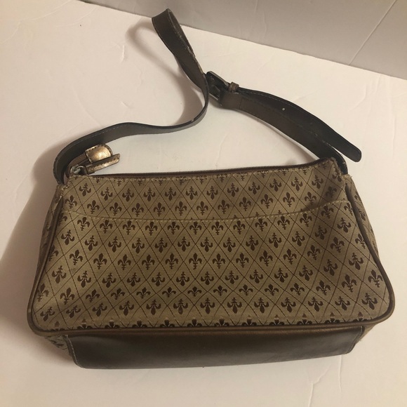 Crazy Horse A Liz Claiborne Company Small Brown Shoulder Purse - Picture 2 of 9